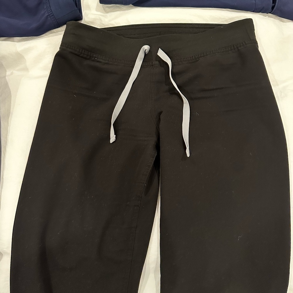 FIGS SCRUBS BLACK LIVINGSTON BASIC SCRUB PANT! XS/P!